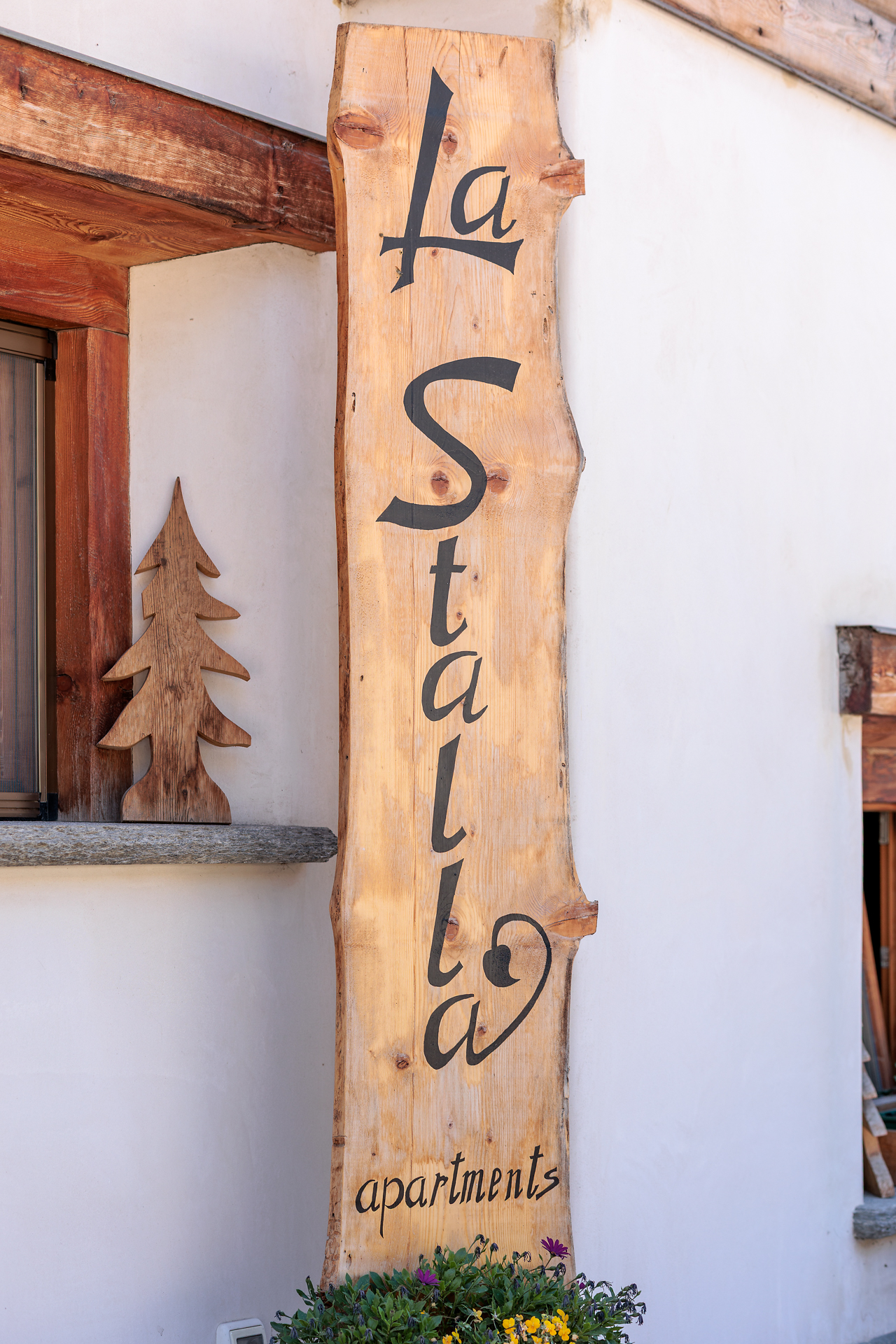 Image gallery marquee